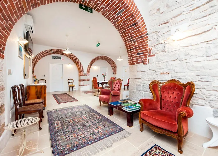 The Palace Rooms