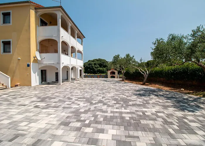 Apartman Lamanova